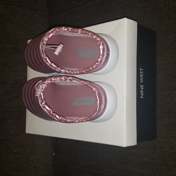 Nine west slip on shoes slides sneakers - Picture 3 of 6
